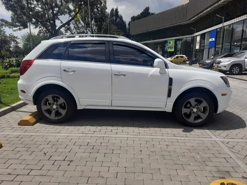 Chevrolet Captiva 3.0 Sport