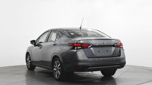 Imagen 8 de 15 de Nissan Versa 2020 1.6 Advance At