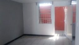 Imagen 5 de 16 de Vendo Hermosa Casa Naciones Unidas Dos