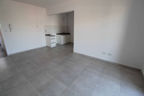 Imagen 5 de 12 de Departamento 2 Amb Estrenar + Terraza Privada