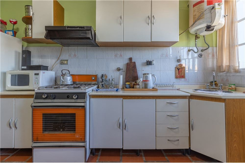 Imagen 17 de 21 de Casa En Ph 3 Dormitorios C Depto Venta La Plata