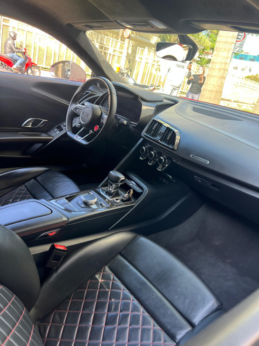 Audi R8 Coupé 5.2 Fsi Plus R-tronic Quattro 2p