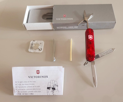 Victorinox Swisslite Red Translúcido Vermelho