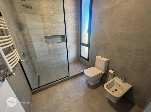 Casa 4 Dormitorios, 4 Baños, Piscina - Vida Barrio Cerrado - Funes Santa Fe | Venta