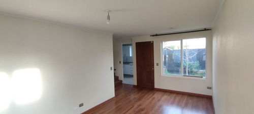Hermosa Casa En Condominio Con Areas Verdes