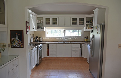 Casa 5 Dormitorios, Mansa, Punta Del Este - Ref: 2832