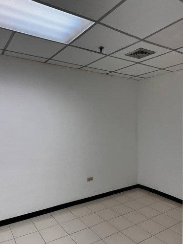 Alquiler De Oficina En Boleíta Mcpio Sucre LG