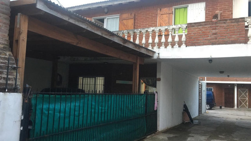 Imagen 2 de 14 de Se Vende Excelente Triplex A Metros Del Mar