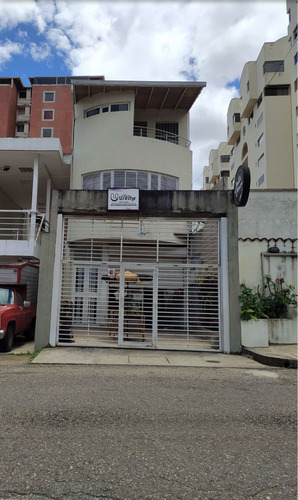 Oficina En Alquiler En El Edificio Las Pilas