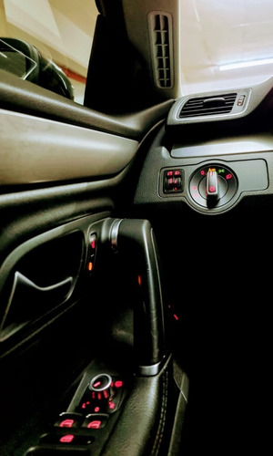 Volkswagen - Passat Cc