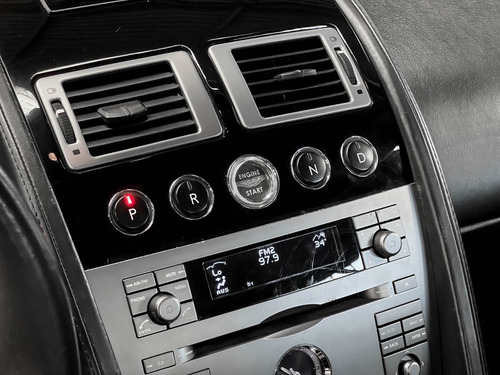 Aston Martin Db9 Coupe 2006