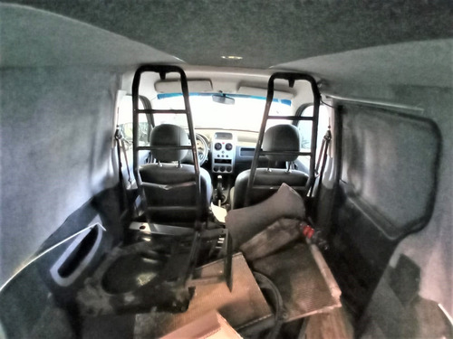 Imagen 7 de 11 de Peugeot Partner Confort Hdi 1.6l Furgon 2013