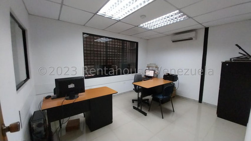 Imagen 16 de 30 de Edificio En Venta Zona Centro De Barquisimeto Lara (23-14106) // Invierta Seguro Con Rentahouse//