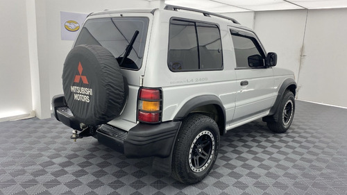 Imagen 9 de 25 de Mitsubishi Montero