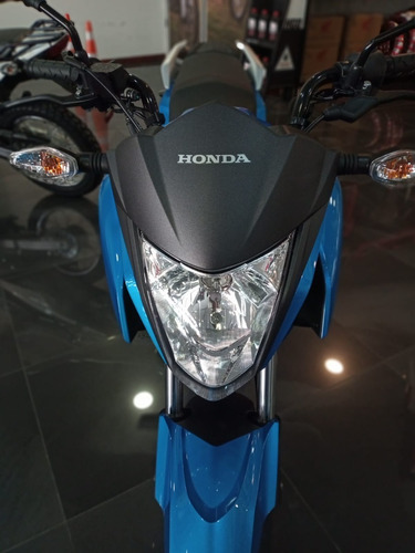 Imagen 9 de 16 de Honda Cb 125 F Twister Modelo 2023