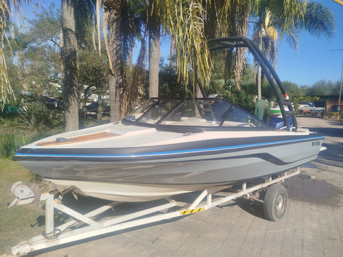 Bermuda Caribbean Evinrude 115 Hp Torre Wakeboard