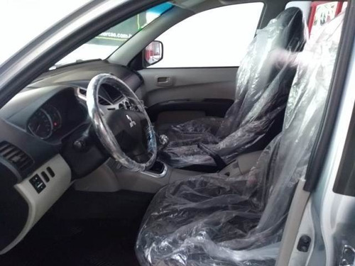 L200 Triton Hls 2.4 Flex - 2015 - Completo - Baixo Km