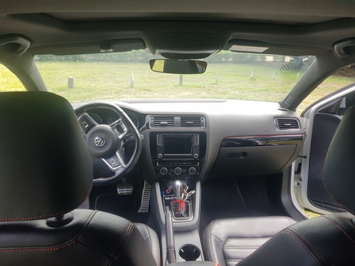 Volkswagen Vento 2.0 Tsi Gli 211cv App Connect + Nav 2016