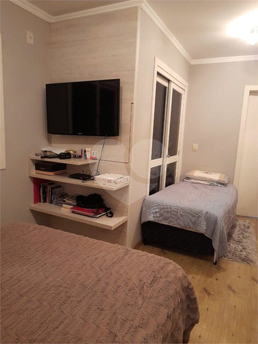 Imagem 20 de 30 de Excelente Casa Em Condomínio Com 3 Dormitórios, Sendo 1 Suíte Na Zona Sul. - Reo576870