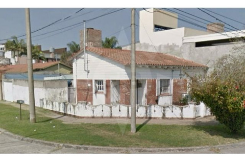 Casa En Venta, 3 Dormitorios, B° Guadalupe