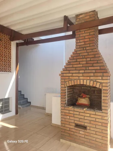 Lindíssima Casa 3 Andares 300m Do Metro Praça Da Árvore