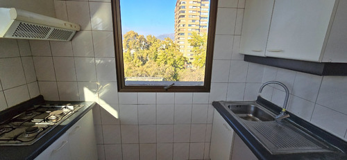 Dp 1 Dorm, Estac, Bg En Ladislao Errazuriz 2158/providencia