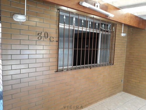 Imagem 14 de 15 de Casa Com Churrasqueira, 03 Dormitórios !!! - 3115-1
