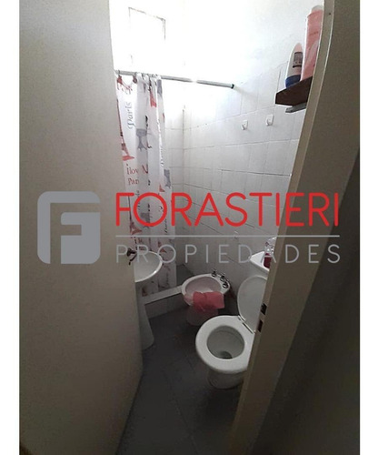 Imagen 5 de 6 de Planta Baja 2 Ambientes Con Patio