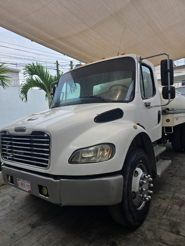 Mercedez Benz M2 Modelo 2000