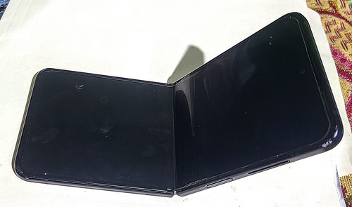 Smartphone Samsung Galaxy Z Flip 3 128gb Piezas Negro (Usado)