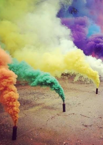 Imagen 4 de 8 de Humo De Color Cartucho Bengala Tipo Bomba 10pz Colores Surt