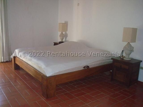 Imagen 9 de 15 de Casa En Venta En Cumbres De Curumo