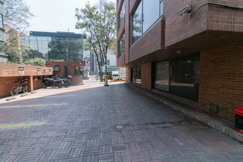 Oficina En Arriendo En El Nogal. Cod A1105057