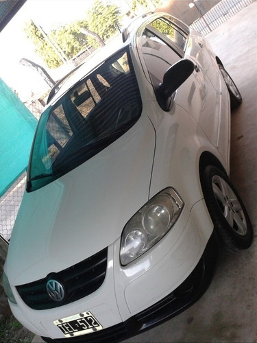 Imagen 13 de 14 de Volkswagen Suran 2009 1.6 I Trendline 90b