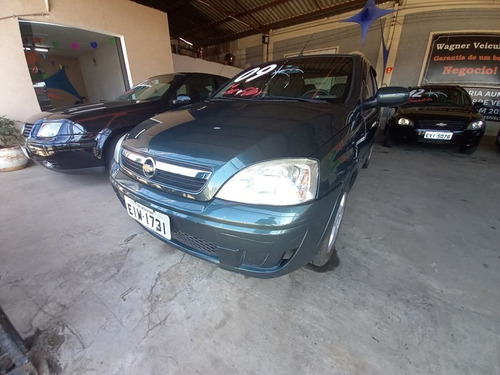 Imagem 1 de 4 de Chevrolet Corsa 1.4 Mpfi Premium Sedan 8v Flex 4p Manual
