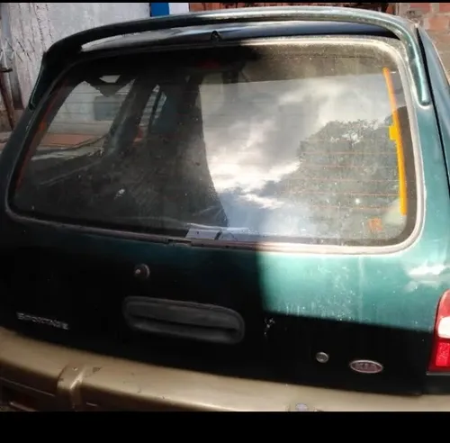 Compuerta De Kia Sportage 2002 (Usado)