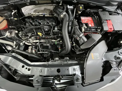 Chevrolet Onix 1.0T Premier Hatch At