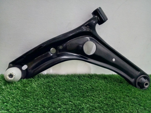 Meseta Izquierda Para Toyota Yaris Sol 99-05