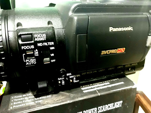 Panasonic Hvx200 + 2cartão P2 16g + 2 Baterias E Carregador