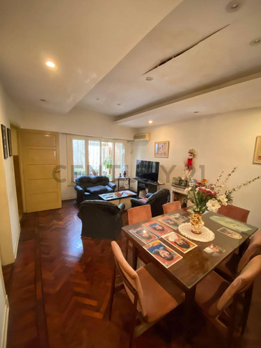 Venta Casa En Parque Chass