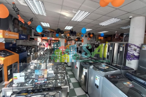 Local Comercial En El Corazón De Barrio Franklin