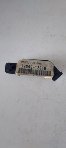 Base Apoyo Tapa Gasolina Corolla 93-97 Toyota Original