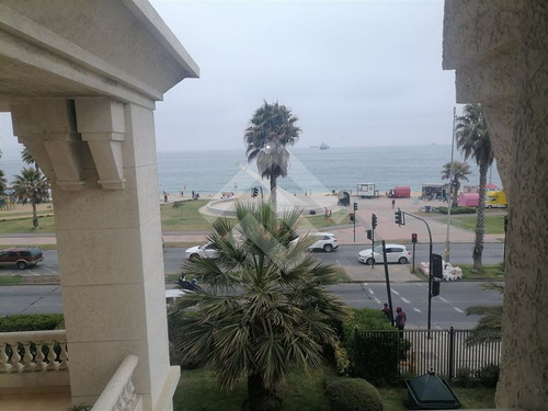 Departamento En Venta De 3 Dorm. En Viña Del Mar