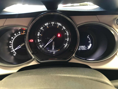 Imagen 3 de 11 de Citroën Ds3 1.6 Vti 120 So Chic