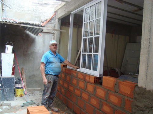 Albañileria Plomeria Cambio De Abertura Carpeta Rebestimient