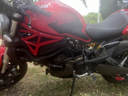 Imagen 10 de 18 de Ducatti 821