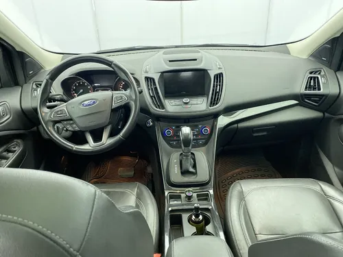 Ford Escape 2.0 Titanium 245 hp