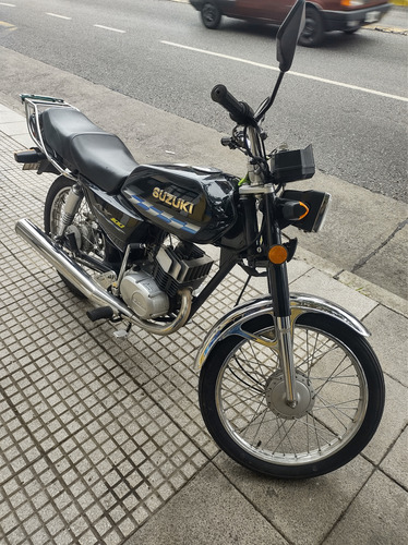 Suzuki Ax100 Como Nueva, Mecánica Exelente, Service Completo
