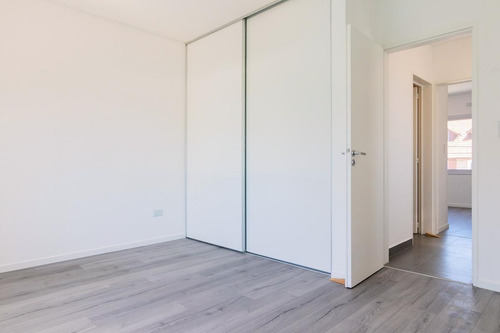 Imagen 7 de 19 de Duplex 3 Ambientes Combet 6017 - V. Ballester