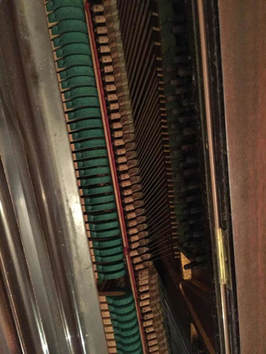 Imagen 6 de 9 de Piano